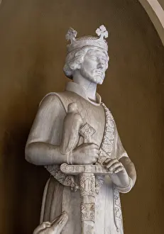 Aragon: Statue, Atrium, Santa Maria de Montserrat, Catalonia, Spain