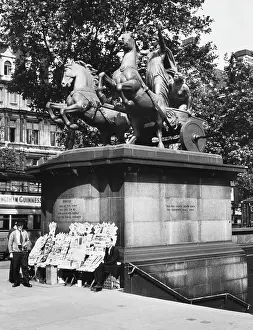 Boudicca: STATUE OF BOADICEA