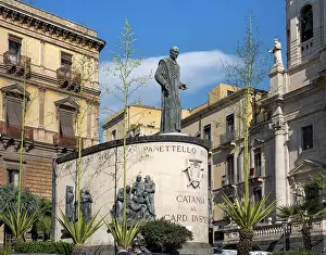 Benedetto: Statue, Catania, Sicily, Italy