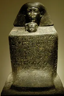 Altes: Statue-cube of Senenmut and Princess Neferure. Egypt