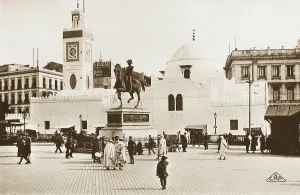 Djedid: Statue of Duc D'Orleans & Mosque - Algiers