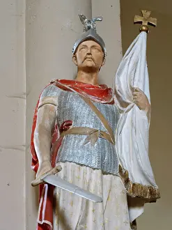 Gascony: Statue, Eglise Saint-Barthelemy, Lupiac, Gers, Occitania