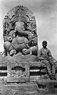 Shiva: Statue of the god Ganesha