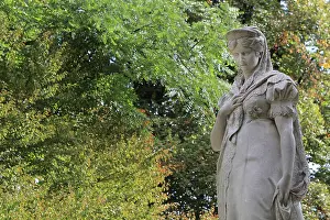 Erdmann: Statue, Grosser Tiergarten, Berlin, Germany