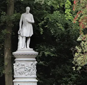 Tranquillity: Statue, Grosser Tiergarten, Berlin, Germany