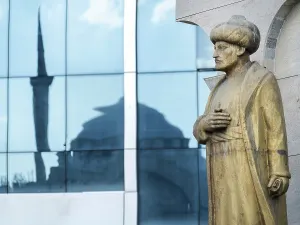 Conqueror: Statue, Istanbul, Turkey