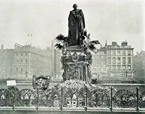 Plinth: Statue of Lord Beaconsfield, Parliament Street, London