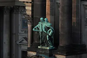 Museuminsel: Statue of Luke and John, Berliner Dom, Berlin, Germany