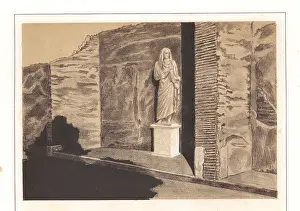 Fullers: Statue of public priestess and matron of the