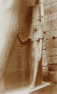 Queens: Statue of Queen Nefertari at the Luxor Temple, Egypt