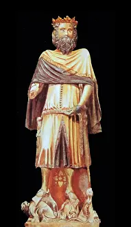 Representing: Statue representing Ramiro I of Aragon