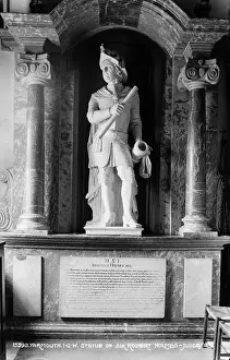 Plaque: Statue of Sir Robert Holmes