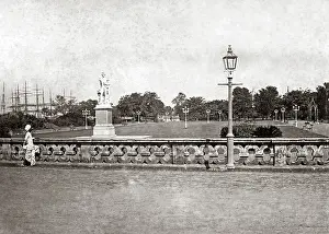 Peel: Statue of Sir William Peel, Eden Gardens, Calcutta, India