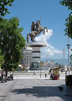 Reclaiming: Statue, Skopje, North Macedonia