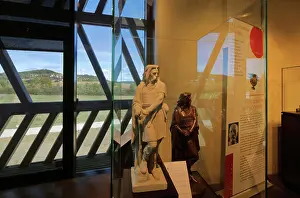 Alesia: Statue of Vercingetorix, Centre d'Interpretation