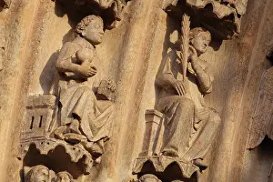 Voussoir: Statues, Central Portal, Amiens Cathedral, Picardy, France
