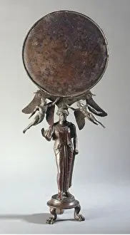 Aphrodite: Statuette of Aphrodite mirror