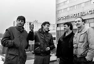Sarunas: Statyba Lithuania basketball players, 1988
