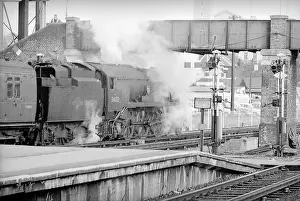 34013: Steam engine departing Southampton Central Station