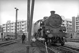 Elms: Steam engine in steam at Nine Elms