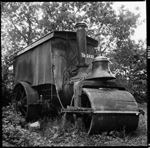 Tamar: A steam roller abandoned in the corner of a field. The