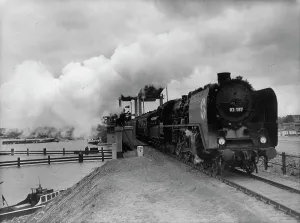 Railway: Steam Train
