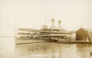 Steamboats: Steamer Tashmoo