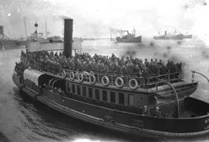 Transporting: Steamship transporting soldiers - Aden