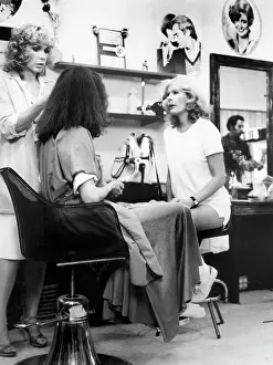 Friendships: Stella Stevens - Loretta Swit - Paula Prentiss