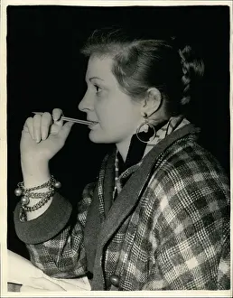 Bedecked: Stephanie O'Carroll at Bangles and Bracelets lecture, London