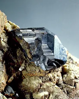 Sulfosalt: Stephanite