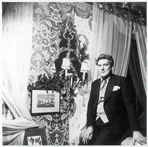 Sassoon: STEPHEN TENNANT