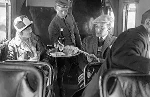 Serves: A steward of the Lufthansa with passengers, 1926
