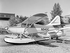 Voyager: Stinson 108 Voyager N943C