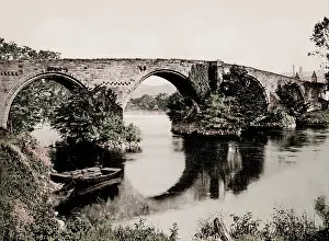 Forth: Stirling Old Bridge is a stone bridge, the River Forth
