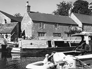 Hyperion: STOKE BRUERNE LOCKS