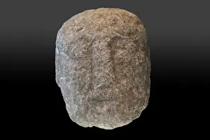 Nievre: Stone head, Musee de la Civilisation Celtique