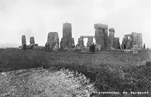 Dull: STONEHENGE