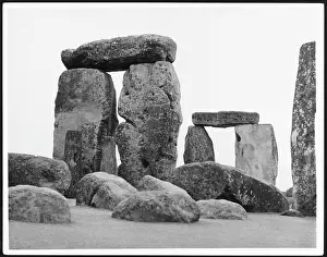 Stonehenge: STONEHENGE