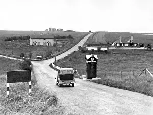 Amesbury: Stonehenge ahead