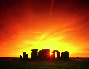 Mid Summer: Stonehenge sunset