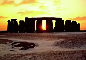 Henge: Stonehenge sunset