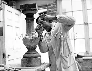 Stonemason: STONEMASON AT WORK