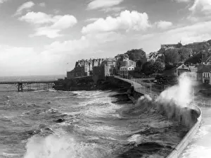 Clevedon: STORMY CLEVEDON