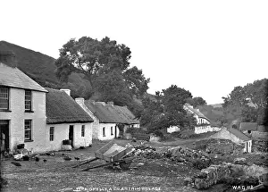 Hens: Straidkilly, a Co Antrim Village