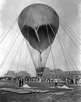 Ballooning: Stratospheric balloon Preussen preparing to start in B