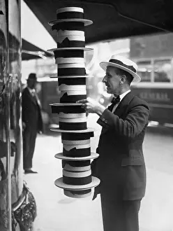 Millinery: Straw hats, 1920s