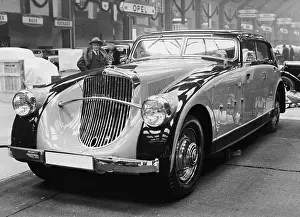 Maybach: Streamlined car from Maybach, 1933