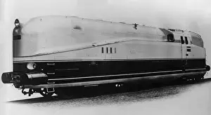 Streamlined: Streamlined locomotives: before 1945