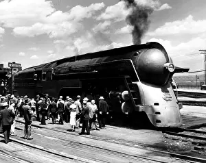 Streamliner: A streamliner train in Albany, New York, ?